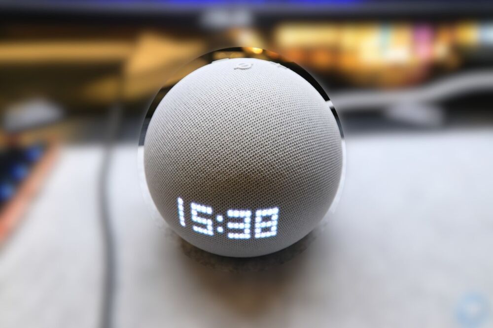 「Echo Dot with clock」の時計表記を24時間形式にした写真
