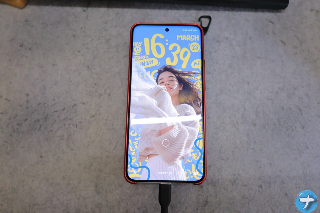「Aiarty Image Matting」ソフトで背景透過する前の「Xiaomi 15 Ultra」写真